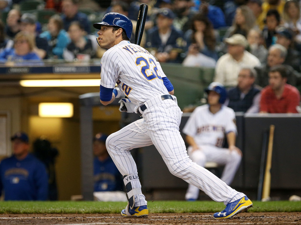 yelich-swing.jpg